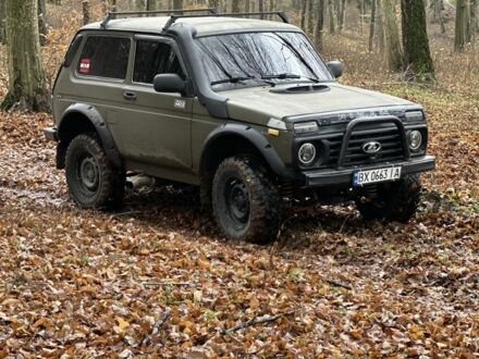 Зелений ВАЗ 21213 Niva, об'ємом двигуна 1.7 л та пробігом 24 тис. км за 3600 $, фото 1 на Automoto.ua