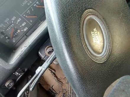 ВАЗ 21213 Niva 2003 у Тернополі на Automoto.ua Зелений ВАЗ 21213 Niva, об'ємом двигуна 1.7 л та пробігом 186 тис. км за 1700 $, фото 1 на Automoto.ua