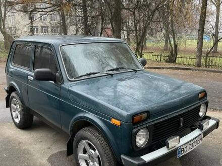 Зелений ВАЗ 21213 Niva, об'ємом двигуна 1.69 л та пробігом 86 тис. км за 4200 $, фото 1 на Automoto.ua