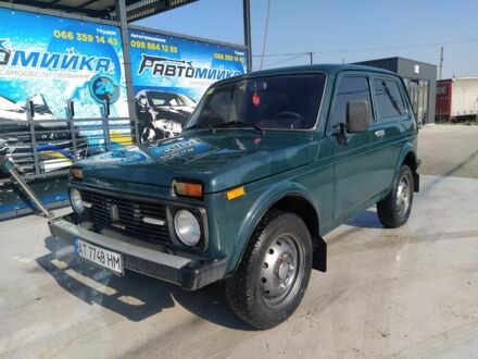 Зеленый ВАЗ 21213 Niva, объемом двигателя 1.7 л и пробегом 100 тыс. км за 4200 $, фото 1 на Automoto.ua