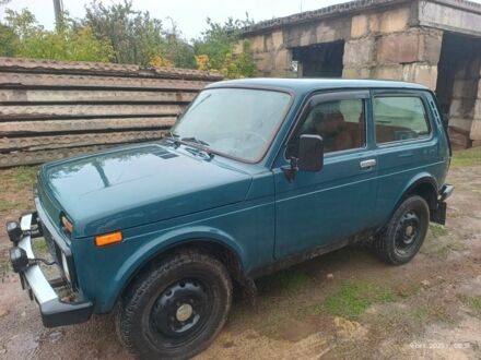 Зеленый ВАЗ 21213 Niva, объемом двигателя 1.7 л и пробегом 141 тыс. км за 2800 $, фото 1 на Automoto.ua