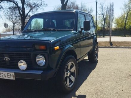 ВАЗ 21213 Niva 2007 у Синельниковом на Automoto.ua Зелений ВАЗ 21213 Niva, об'ємом двигуна 1.7 л та пробігом 150 тис. км за 4100 $, фото 1 на Automoto.ua