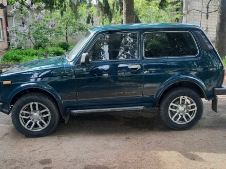 ВАЗ 21213 Niva 2010 в Днепре (Днепропетровске) на Automoto.ua Зеленый ВАЗ 21213 Niva, объемом двигателя 1.7 л и пробегом 120 тыс. км за 4500 $, фото 1 на Automoto.ua