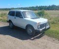 Білий ВАЗ 21214, об'ємом двигуна 1 л та пробігом 357 тис. км за 2000 $, фото 1 на Automoto.ua