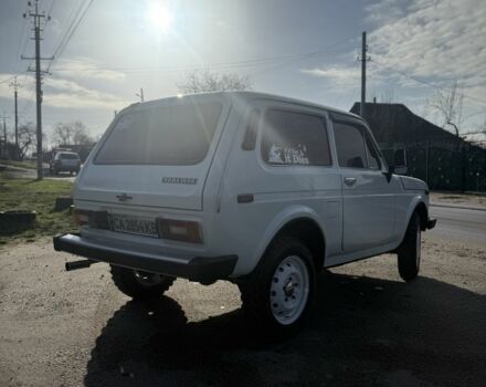 Білий ВАЗ 21214, об'ємом двигуна 1.6 л та пробігом 160 тис. км за 2800 $, фото 3 на Automoto.ua