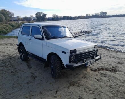 Белый ВАЗ 21214, объемом двигателя 1.7 л и пробегом 55 тыс. км за 2600 $, фото 3 на Automoto.ua