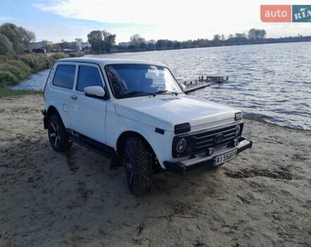 ВАЗ 21214 2003 у Березань на Automoto.ua Білий ВАЗ 21214, об'ємом двигуна 1.7 л та пробігом 55 тис. км за 2600 $, фото 4 на Automoto.ua