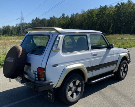 Білий ВАЗ 21214, об'ємом двигуна 1.7 л та пробігом 58 тис. км за 5000 $, фото 6 на Automoto.ua