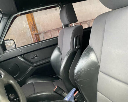 Белый ВАЗ 21214, объемом двигателя 1.7 л и пробегом 87 тыс. км за 6400 $, фото 8 на Automoto.ua