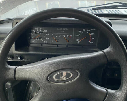 Белый ВАЗ 21214, объемом двигателя 1.7 л и пробегом 87 тыс. км за 6400 $, фото 6 на Automoto.ua