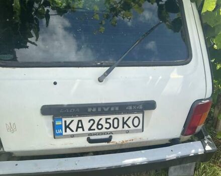 Білий ВАЗ 21214, об'ємом двигуна 1.69 л та пробігом 231 тис. км за 2600 $, фото 1 на Automoto.ua