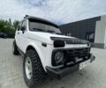 Белый ВАЗ 21214, объемом двигателя 1.7 л и пробегом 95 тыс. км за 2900 $, фото 5 на Automoto.ua