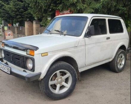 Белый ВАЗ 21214, объемом двигателя 0 л и пробегом 217 тыс. км за 2500 $, фото 2 на Automoto.ua