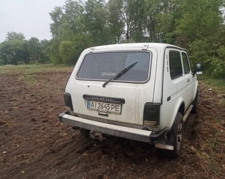 ВАЗ 21214 2006 в Козельце на Automoto.ua Белый ВАЗ 21214, объемом двигателя 1.7 л и пробегом 175 тыс. км за 2800 $, фото 3 на Automoto.ua