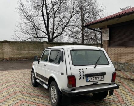 Білий ВАЗ 21214, об'ємом двигуна 1.7 л та пробігом 95 тис. км за 3700 $, фото 4 на Automoto.ua