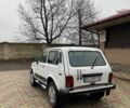Білий ВАЗ 21214, об'ємом двигуна 1.7 л та пробігом 95 тис. км за 3700 $, фото 4 на Automoto.ua