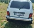 Белый ВАЗ 21214, объемом двигателя 1.7 л и пробегом 120 тыс. км за 3200 $, фото 1 на Automoto.ua
