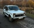 Белый ВАЗ 21214, объемом двигателя 1.69 л и пробегом 140 тыс. км за 3600 $, фото 1 на Automoto.ua