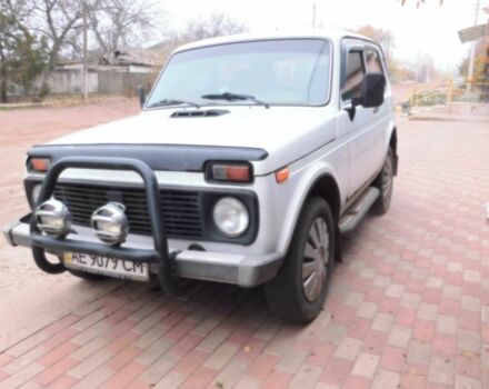 Белый ВАЗ 21214, объемом двигателя 1.7 л и пробегом 89 тыс. км за 2600 $, фото 1 на Automoto.ua