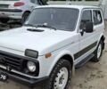 Білий ВАЗ 21214, об'ємом двигуна 1.7 л та пробігом 214 тис. км за 3200 $, фото 3 на Automoto.ua