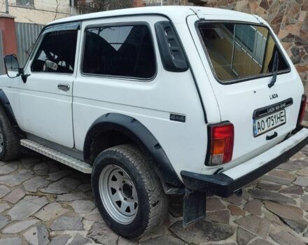 Білий ВАЗ 21214, об'ємом двигуна 1.7 л та пробігом 180 тис. км за 3500 $, фото 3 на Automoto.ua