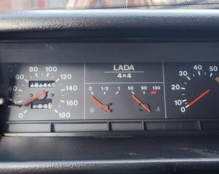 Білий ВАЗ 21214, об'ємом двигуна 1.7 л та пробігом 180 тис. км за 3500 $, фото 4 на Automoto.ua