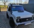 Білий ВАЗ 21214, об'ємом двигуна 1.7 л та пробігом 100 тис. км за 3100 $, фото 1 на Automoto.ua