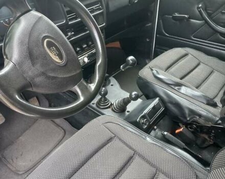Білий ВАЗ 21214, об'ємом двигуна 1.7 л та пробігом 87 тис. км за 3100 $, фото 4 на Automoto.ua
