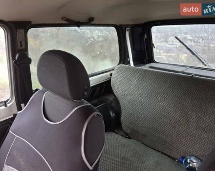 Білий ВАЗ 21214, об'ємом двигуна 1.69 л та пробігом 180 тис. км за 3400 $, фото 2 на Automoto.ua