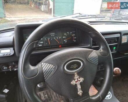 Білий ВАЗ 21214, об'ємом двигуна 1.69 л та пробігом 180 тис. км за 3400 $, фото 3 на Automoto.ua