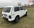 Білий ВАЗ 21214, об'ємом двигуна 1.7 л та пробігом 145 тис. км за 3700 $, фото 4 на Automoto.ua