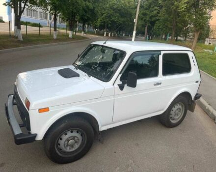 Білий ВАЗ 21214, об'ємом двигуна 1.69 л та пробігом 170 тис. км за 4000 $, фото 1 на Automoto.ua