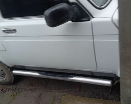 Белый ВАЗ 21214, объемом двигателя 1.7 л и пробегом 77 тыс. км за 4500 $, фото 2 на Automoto.ua