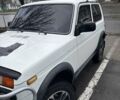 Белый ВАЗ 21214, объемом двигателя 1.69 л и пробегом 97 тыс. км за 6000 $, фото 5 на Automoto.ua
