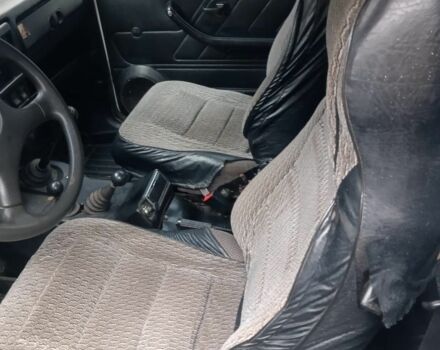 Белый ВАЗ 21214, объемом двигателя 1.7 л и пробегом 77 тыс. км за 4500 $, фото 5 на Automoto.ua