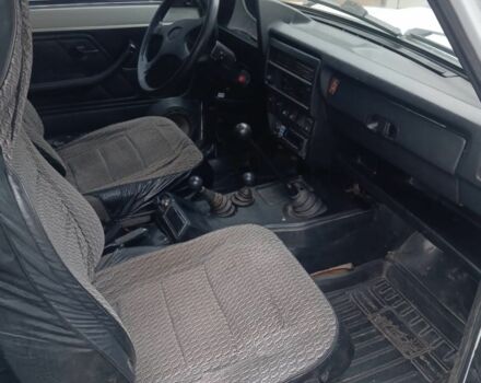 Белый ВАЗ 21214, объемом двигателя 1.7 л и пробегом 77 тыс. км за 4500 $, фото 6 на Automoto.ua