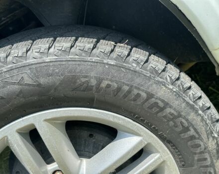 ВАЗ 21214 2010 в Черновцах на Automoto.ua Белый ВАЗ 21214, объемом двигателя 1.7 л и пробегом 120 тыс. км за 4200 $, фото 5 на Automoto.ua