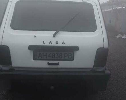 Білий ВАЗ 21214, об'ємом двигуна 1.7 л та пробігом 170 тис. км за 4500 $, фото 4 на Automoto.ua