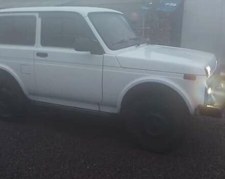 Білий ВАЗ 21214, об'ємом двигуна 1.7 л та пробігом 170 тис. км за 4500 $, фото 8 на Automoto.ua