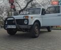 Белый ВАЗ 21214, объемом двигателя 1.7 л и пробегом 200 тыс. км за 3300 $, фото 1 на Automoto.ua