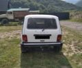 Белый ВАЗ 21214, объемом двигателя 1.7 л и пробегом 150 тыс. км за 3800 $, фото 4 на Automoto.ua