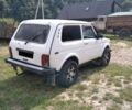 Белый ВАЗ 21214, объемом двигателя 1.7 л и пробегом 150 тыс. км за 3800 $, фото 1 на Automoto.ua