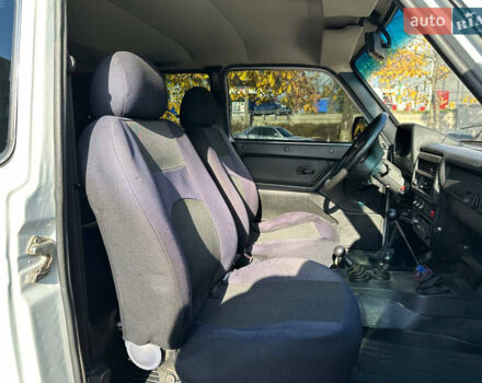 ВАЗ 21214 2011 у Дніпро (Дніпропетровську) на Automoto.ua Білий ВАЗ 21214, об'ємом двигуна 1.7 л та пробігом 295 тис. км за 3599 $, фото 13 на Automoto.ua