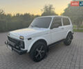 Білий ВАЗ 21214, об'ємом двигуна 1.7 л та пробігом 160 тис. км за 3999 $, фото 9 на Automoto.ua
