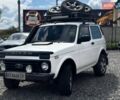 Белый ВАЗ 21214, объемом двигателя 1.69 л и пробегом 180 тыс. км за 4500 $, фото 2 на Automoto.ua