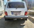 Белый ВАЗ 21214, объемом двигателя 1.7 л и пробегом 121 тыс. км за 4350 $, фото 6 на Automoto.ua
