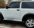 ВАЗ 21214 2011 в Харькове на Automoto.ua Белый ВАЗ 21214, объемом двигателя 1.69 л и пробегом 197 тыс. км за 5500 $, фото 6 на Automoto.ua