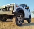 Белый ВАЗ 21214, объемом двигателя 1.69 л и пробегом 105 тыс. км за 5500 $, фото 1 на Automoto.ua