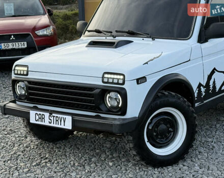 Белый ВАЗ 21214, объемом двигателя 1.7 л и пробегом 113 тыс. км за 4999 $, фото 18 на Automoto.ua