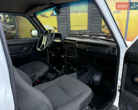 Белый ВАЗ 21214, объемом двигателя 1.7 л и пробегом 113 тыс. км за 4999 $, фото 29 на Automoto.ua